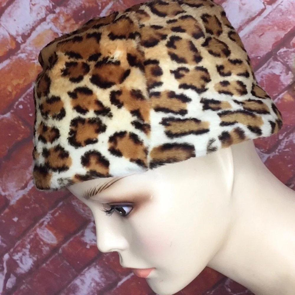 Vintage MCM Sheri Brett Leopard Print Faux Fur Bucket Hat